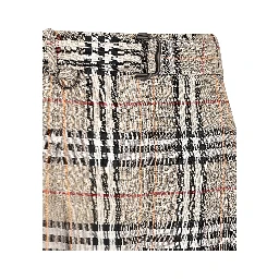 ملابس بربري الجاهزة