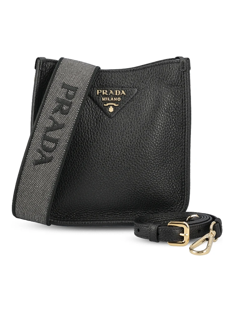 logo-plaque leather shoulder bag