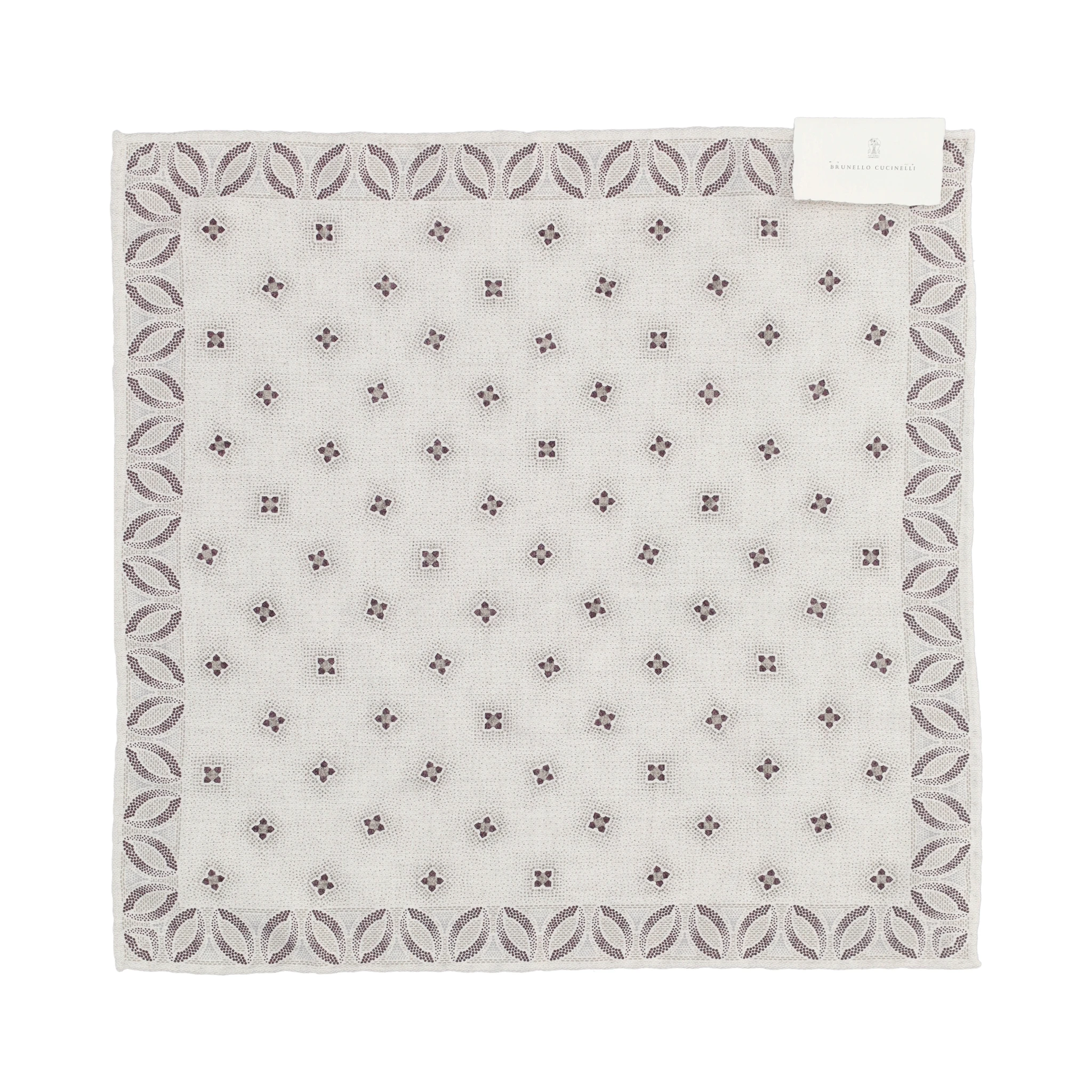 أوشحة برونيلو كوتشينيلي