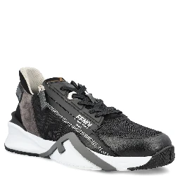 أحذية رياضية من فندي