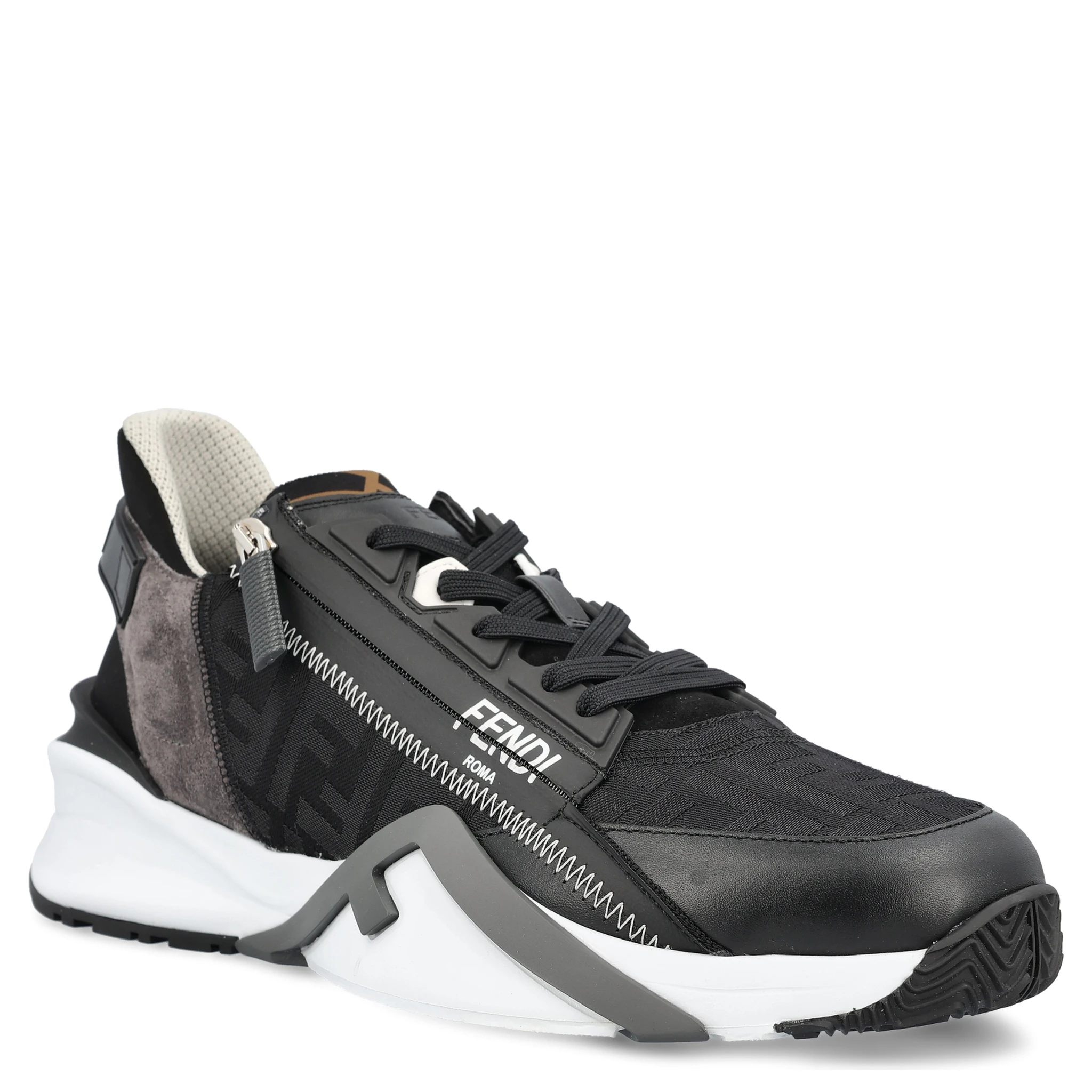 أحذية رياضية من فندي