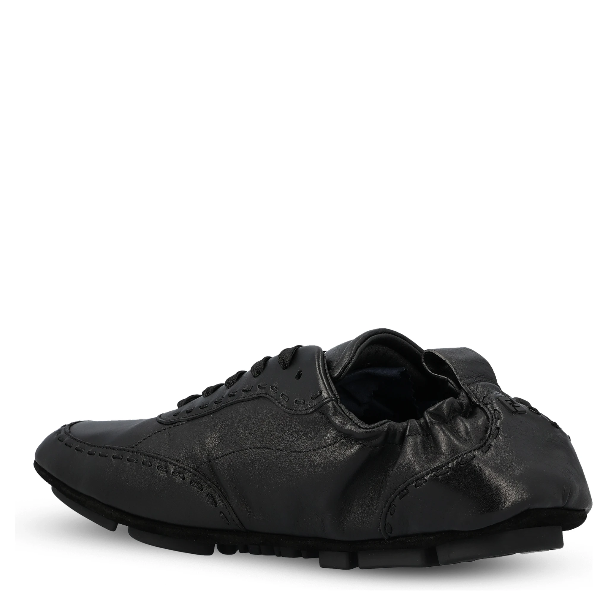 Fit lace-up sneakers