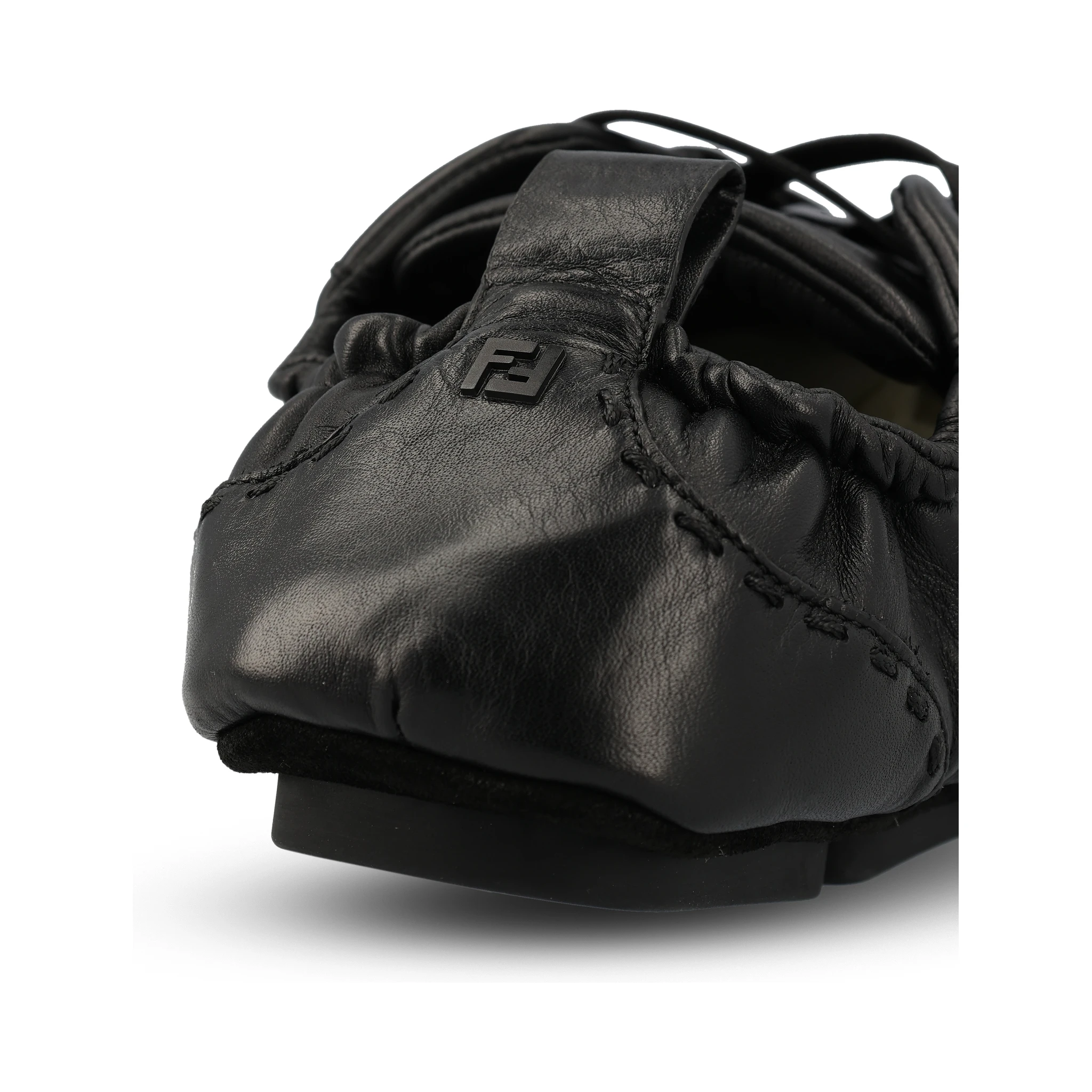 Fit lace-up sneakers