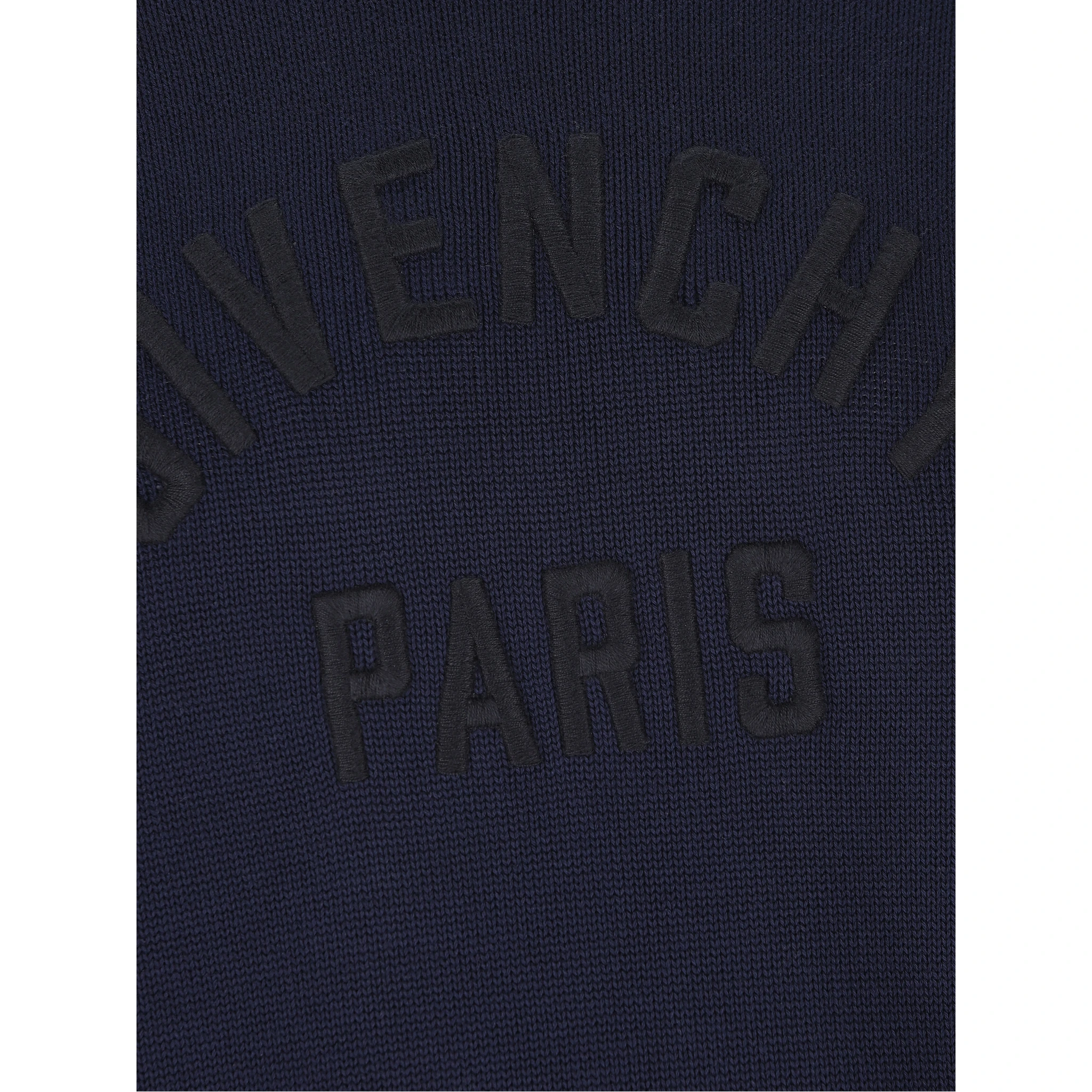 كنزات جيفنشي