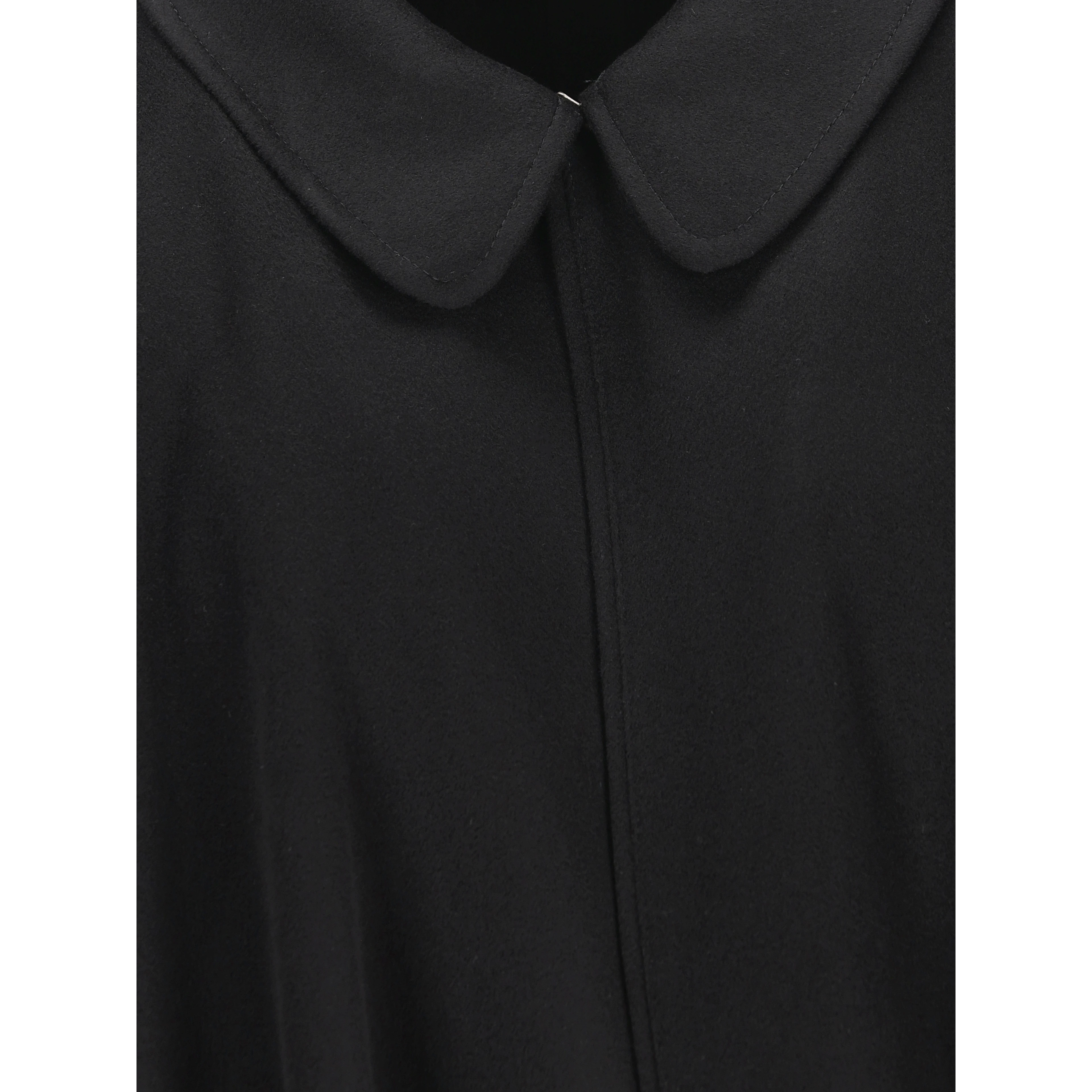 جاكيتات إل تابارو سوداء