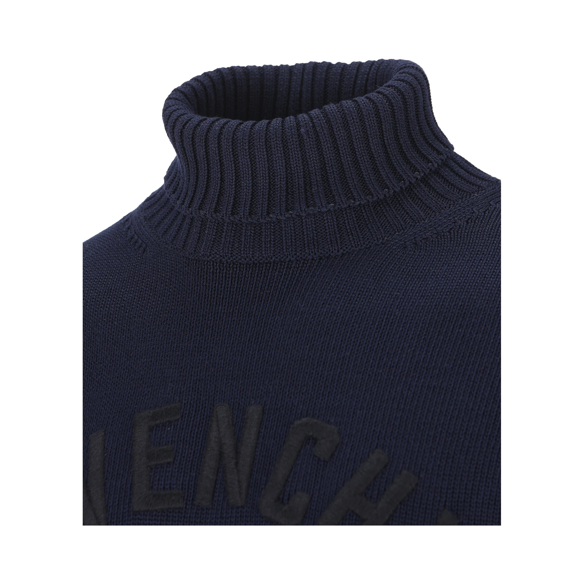 كنزات جيفنشي