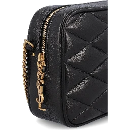 Quilted shoulder bag