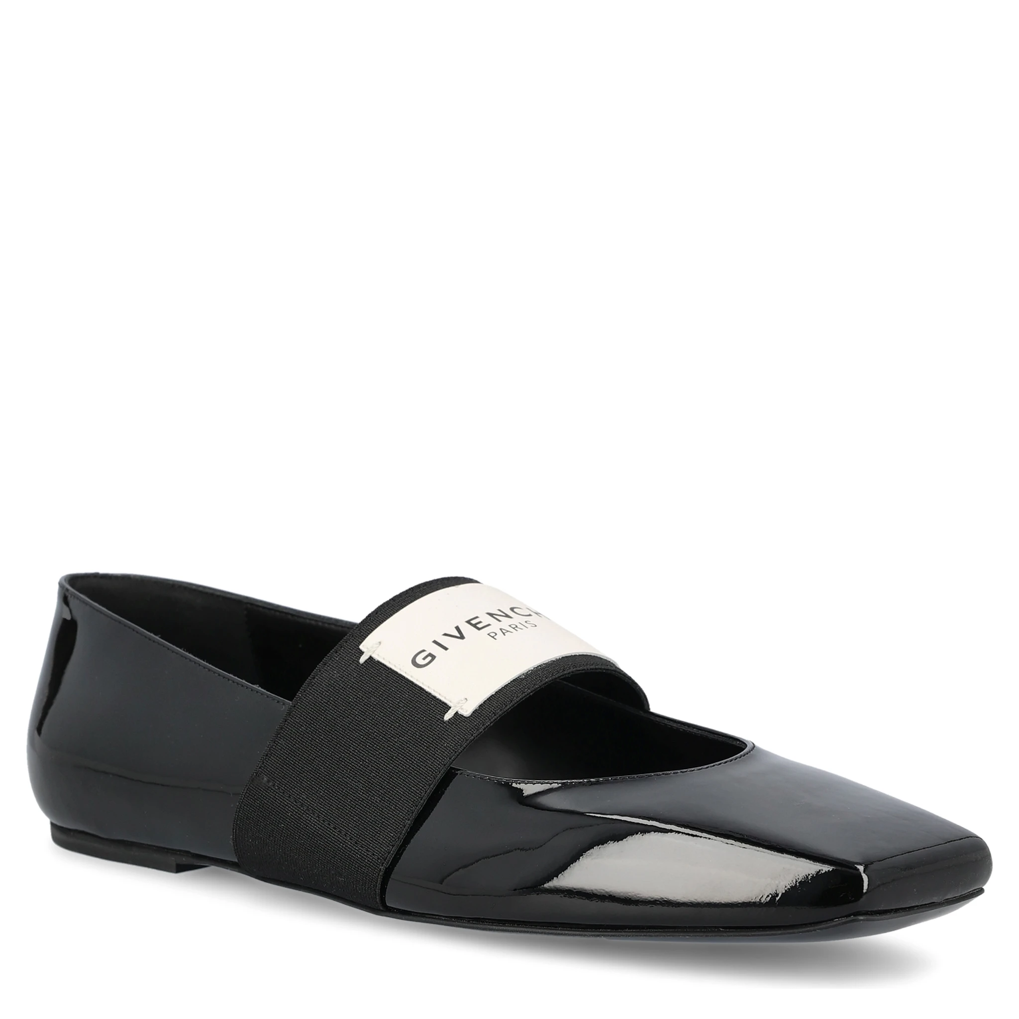 حذاء جيفنشي مسطح أسود