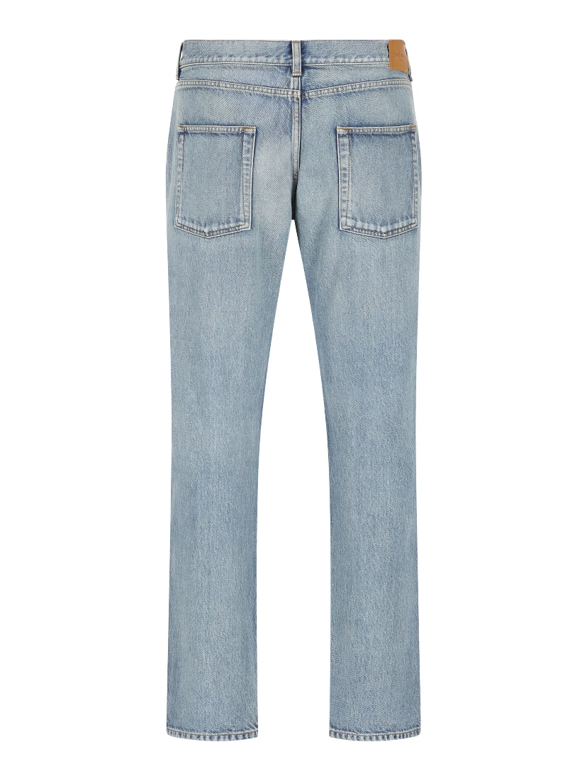 جينز سان لوران