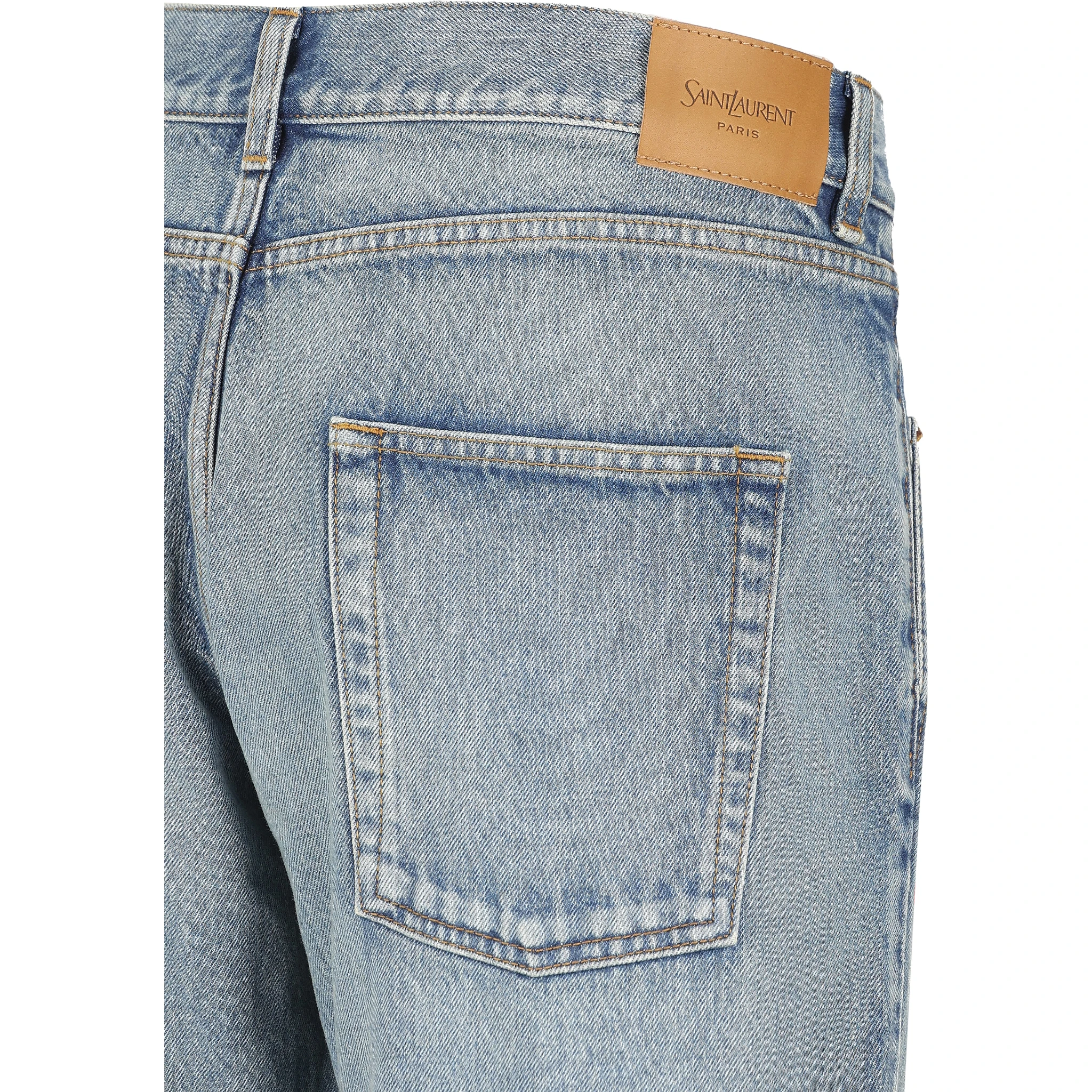 جينز سان لوران