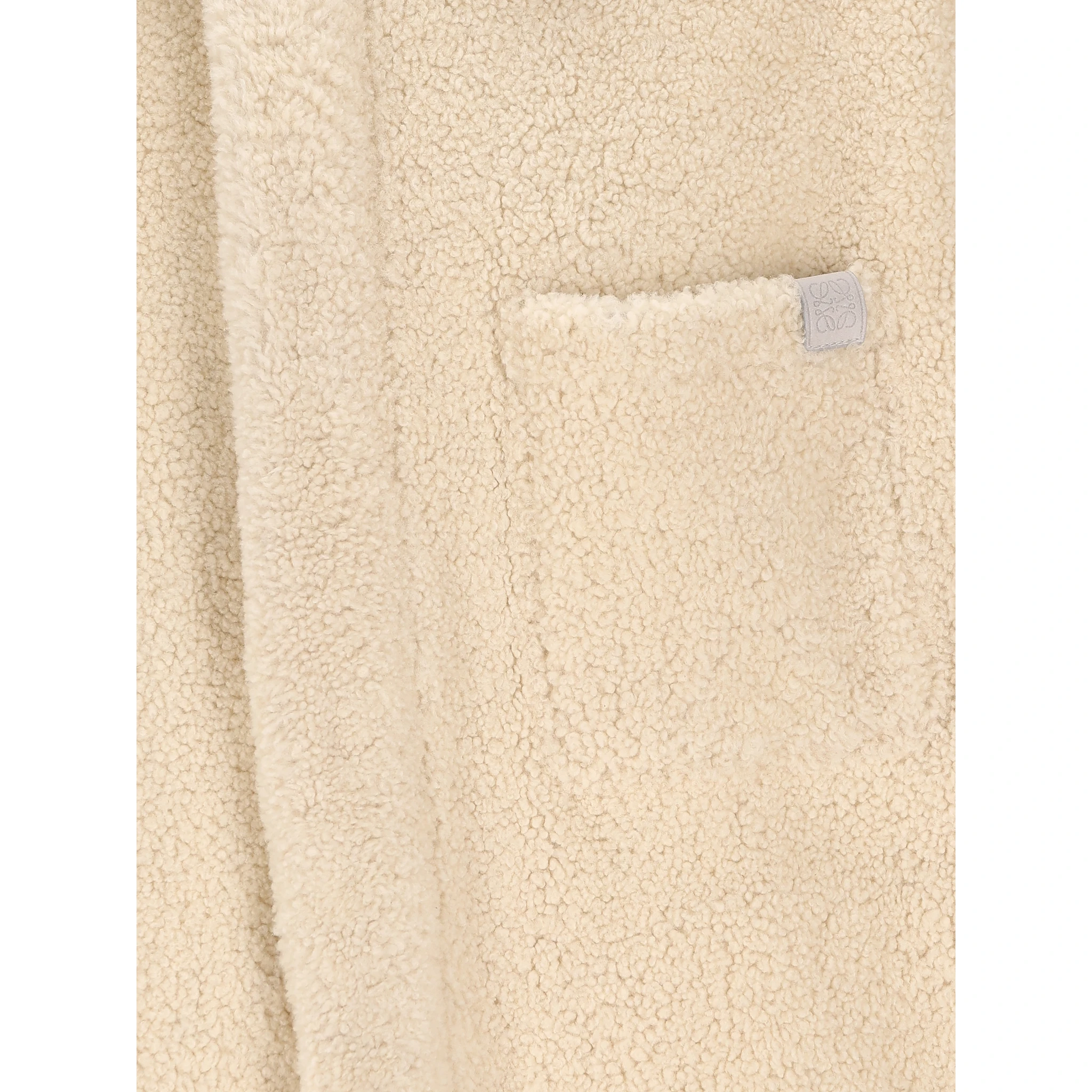 جاكيتات لويفي رمادية