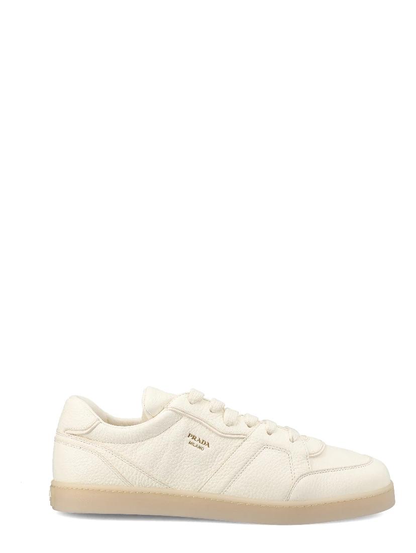 حذاء رياضي من برادا بلون عاجي