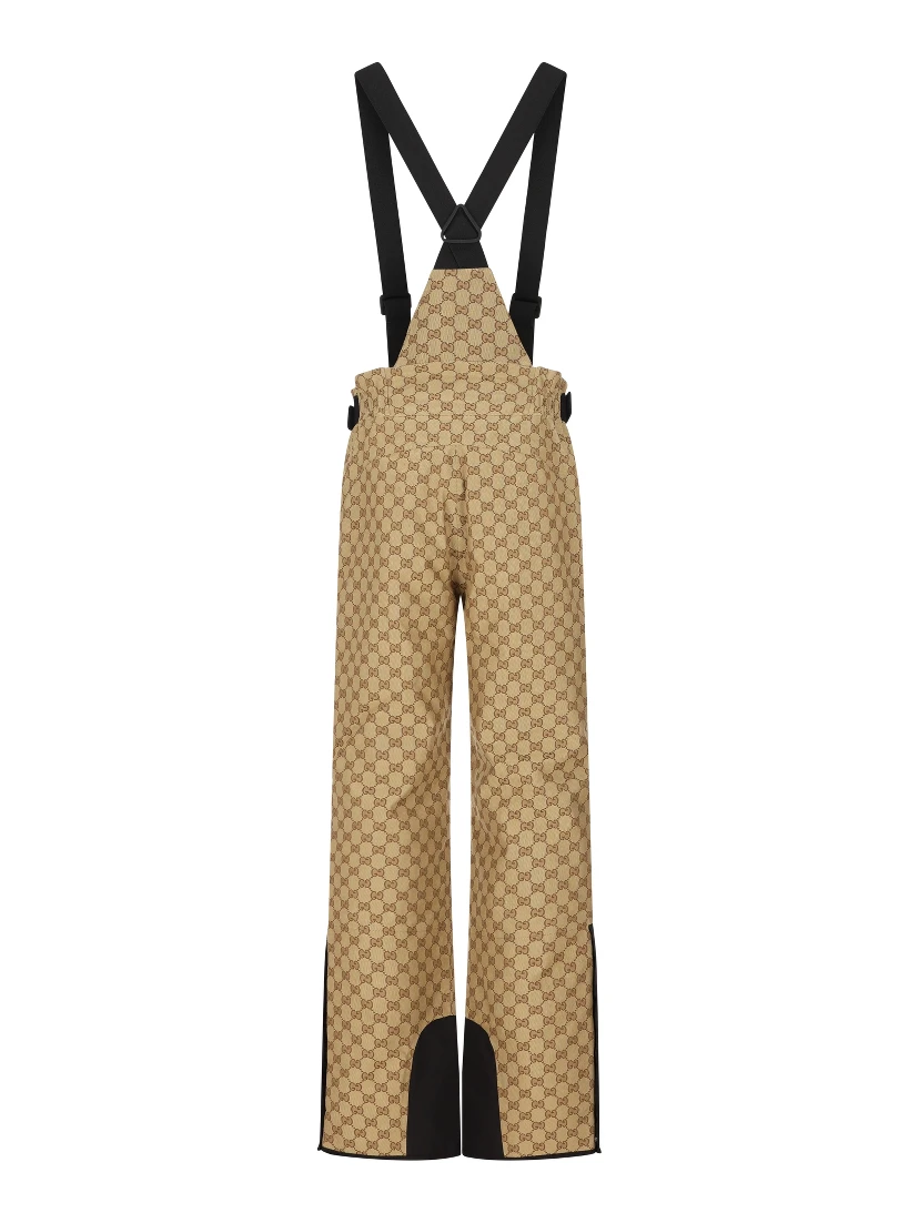 ملابس غوتشي الجاهزة