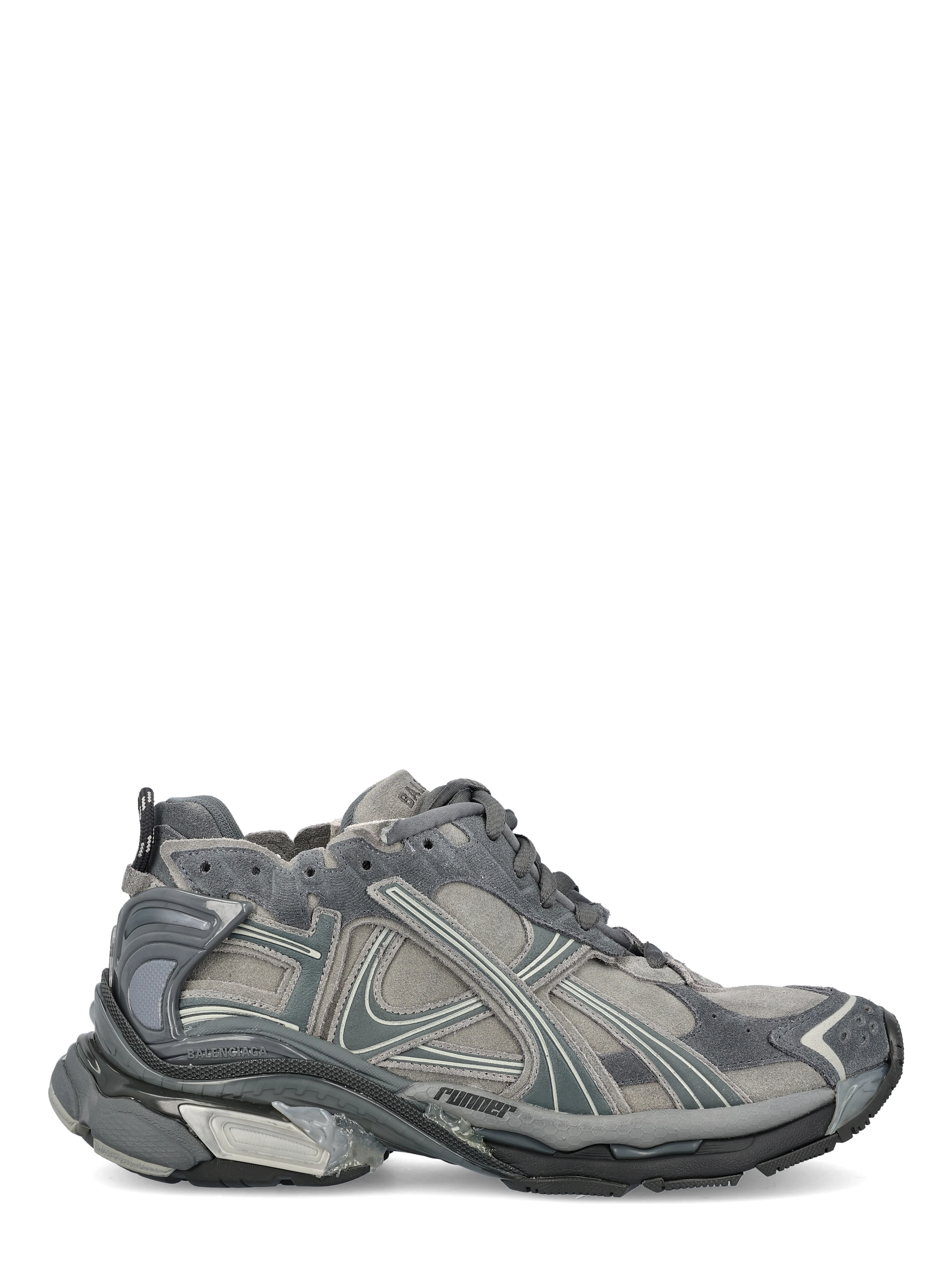 Runner trainers