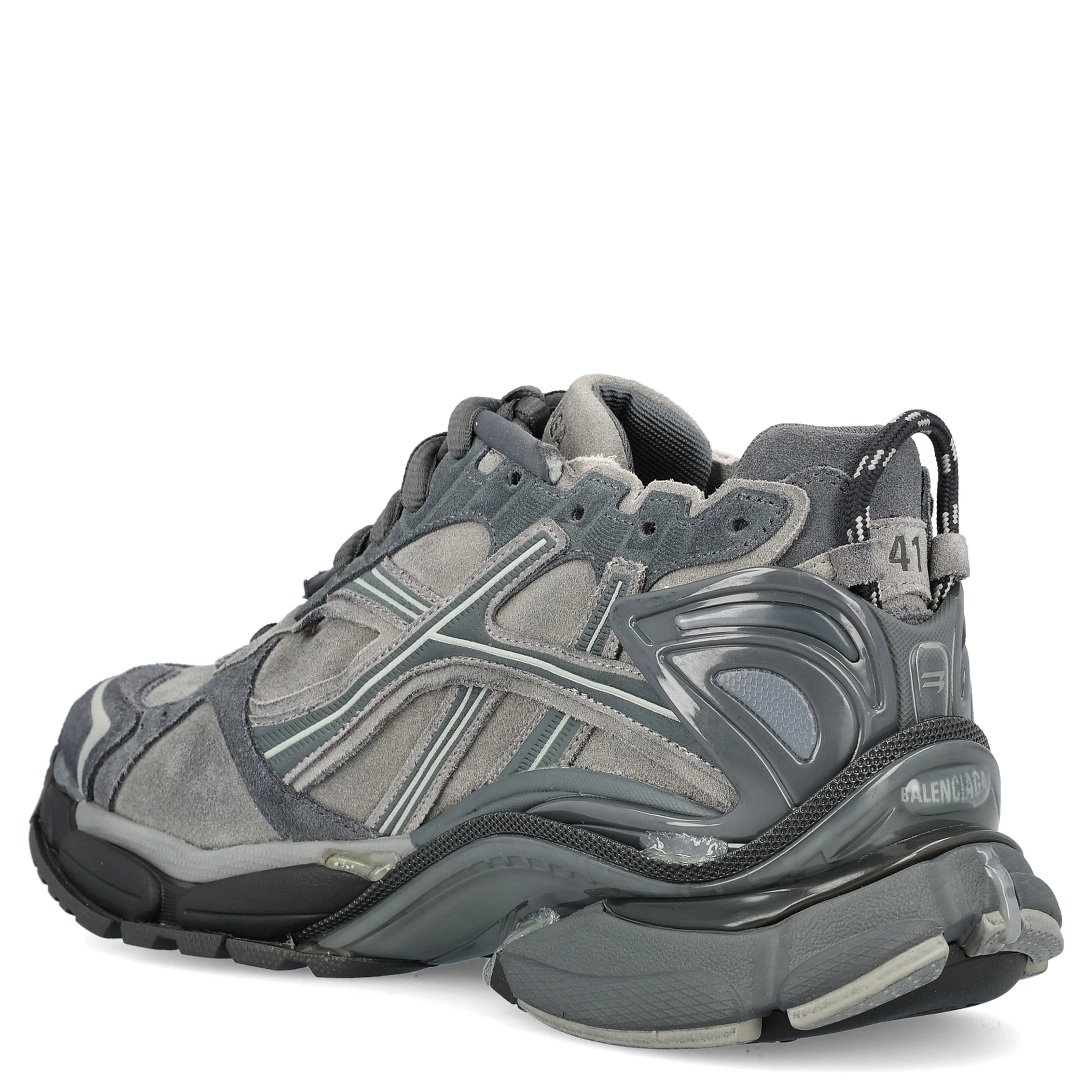 Runner trainers