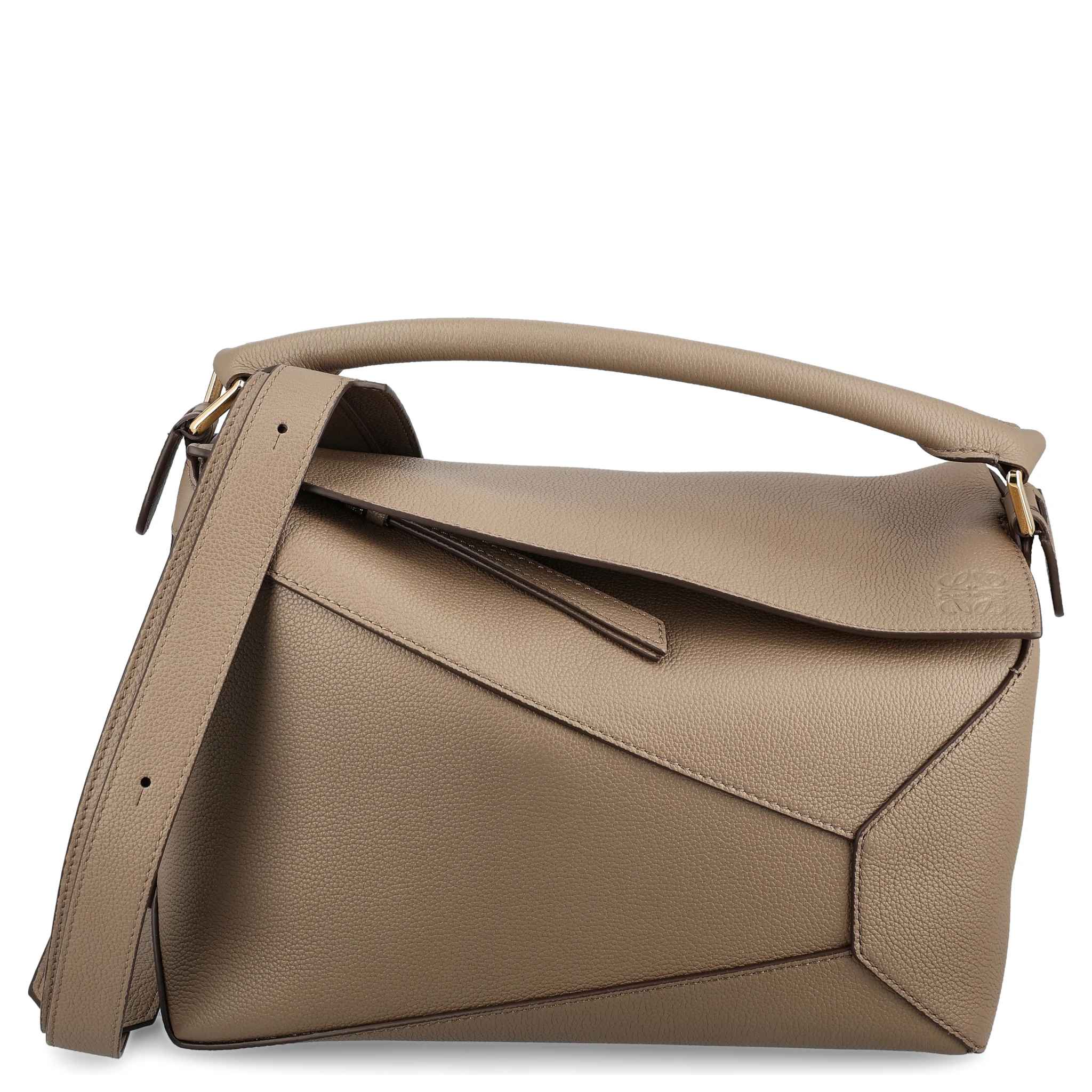 Loewe Bags.. Beige