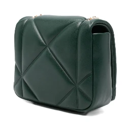 أحب حقائب موسكينو.. الخضراء