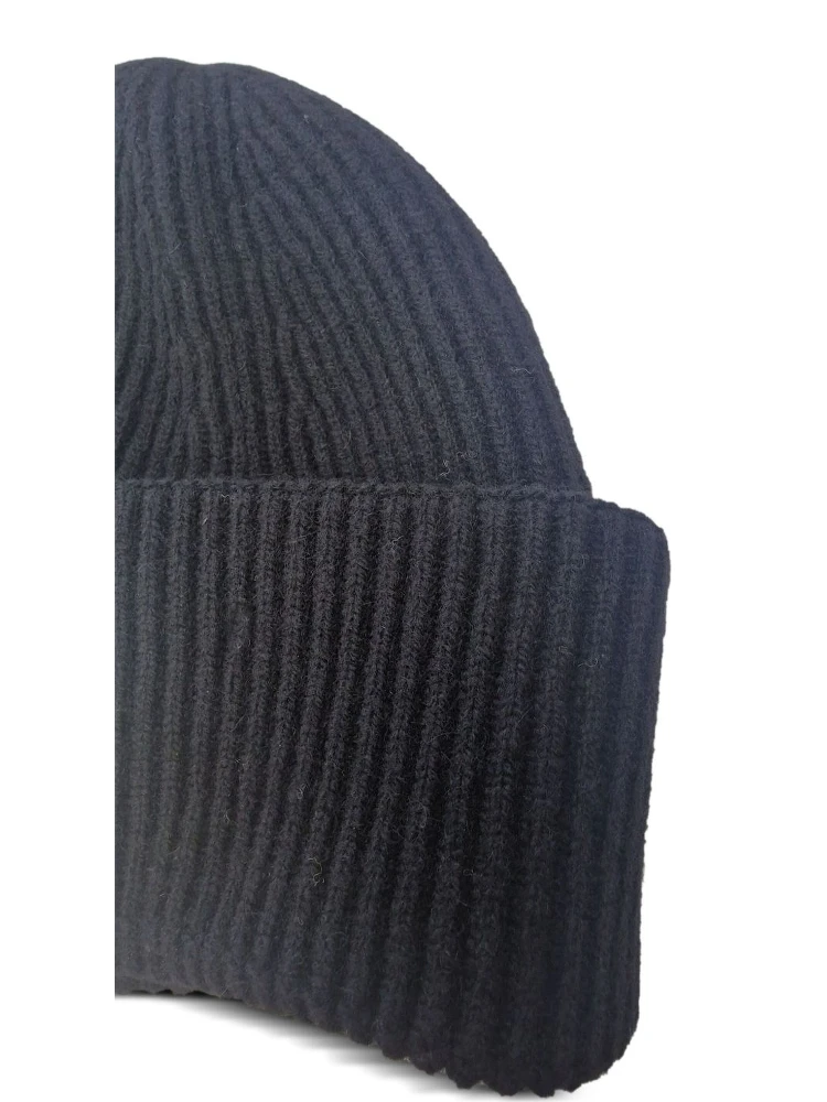 Amaranto Hats Black alternative