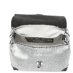 حقائب زانيلاتو.. فضية