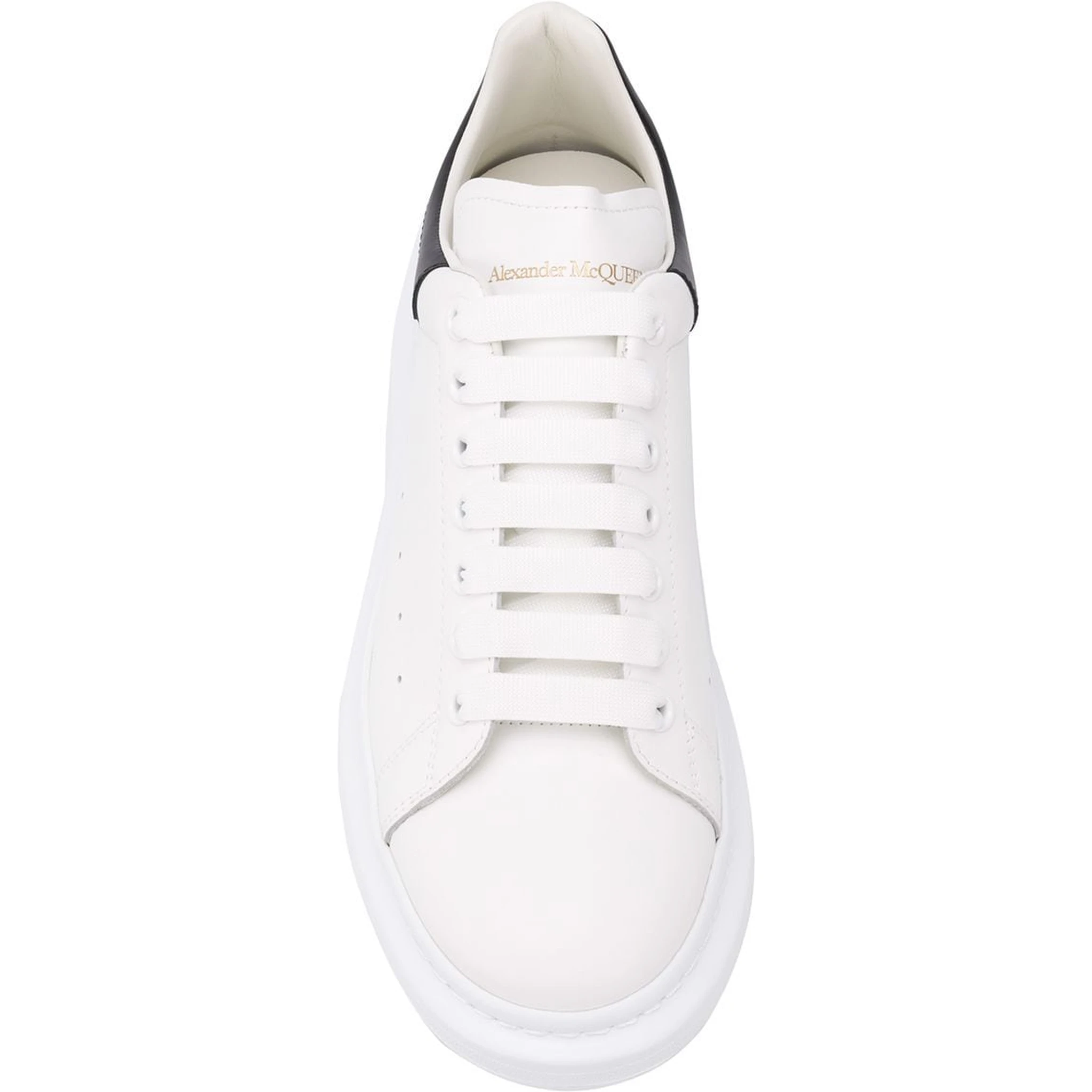 حذاء رياضي أسود من ألكسندر ماكوين