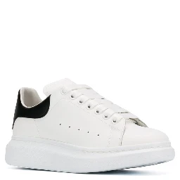 حذاء رياضي أسود من ألكسندر ماكوين