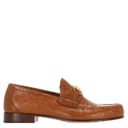 أحذية فالنتينو غارافاني المسطحة