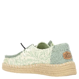 يا صاح، أحذية مسطحة