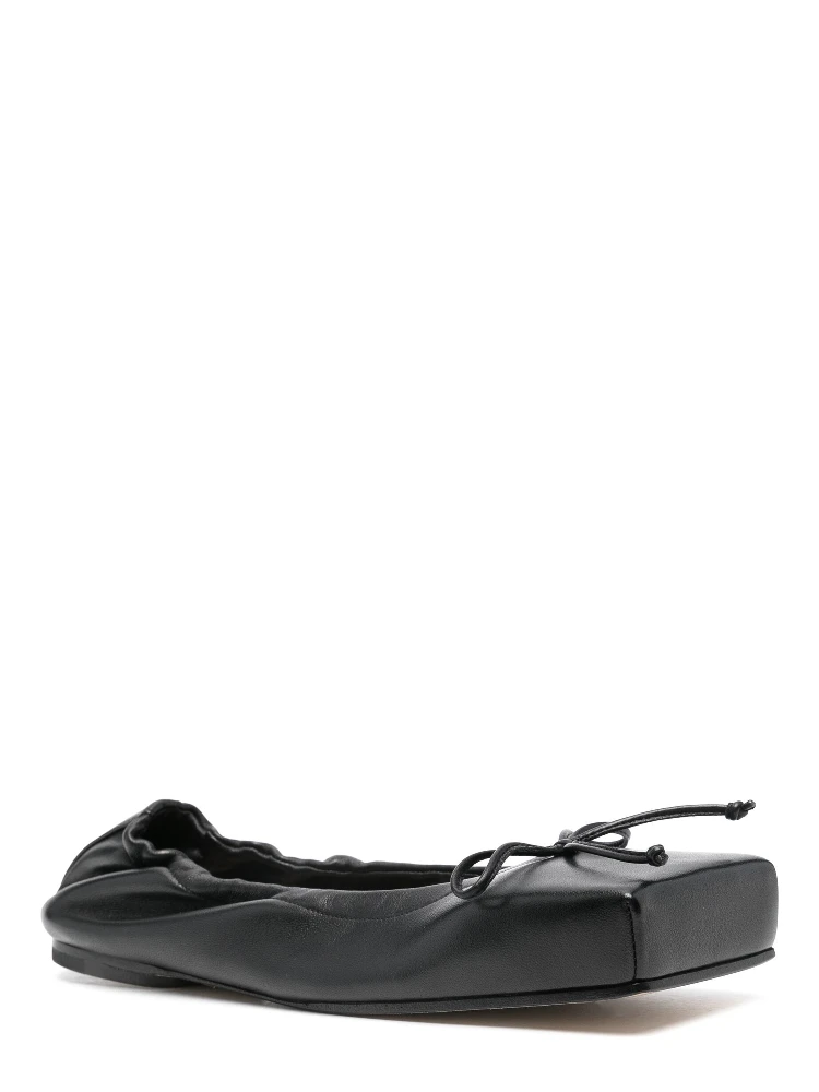 JACQUEMUS Flat shoes Black alternative