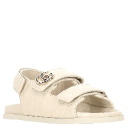 صنادل غوتشي