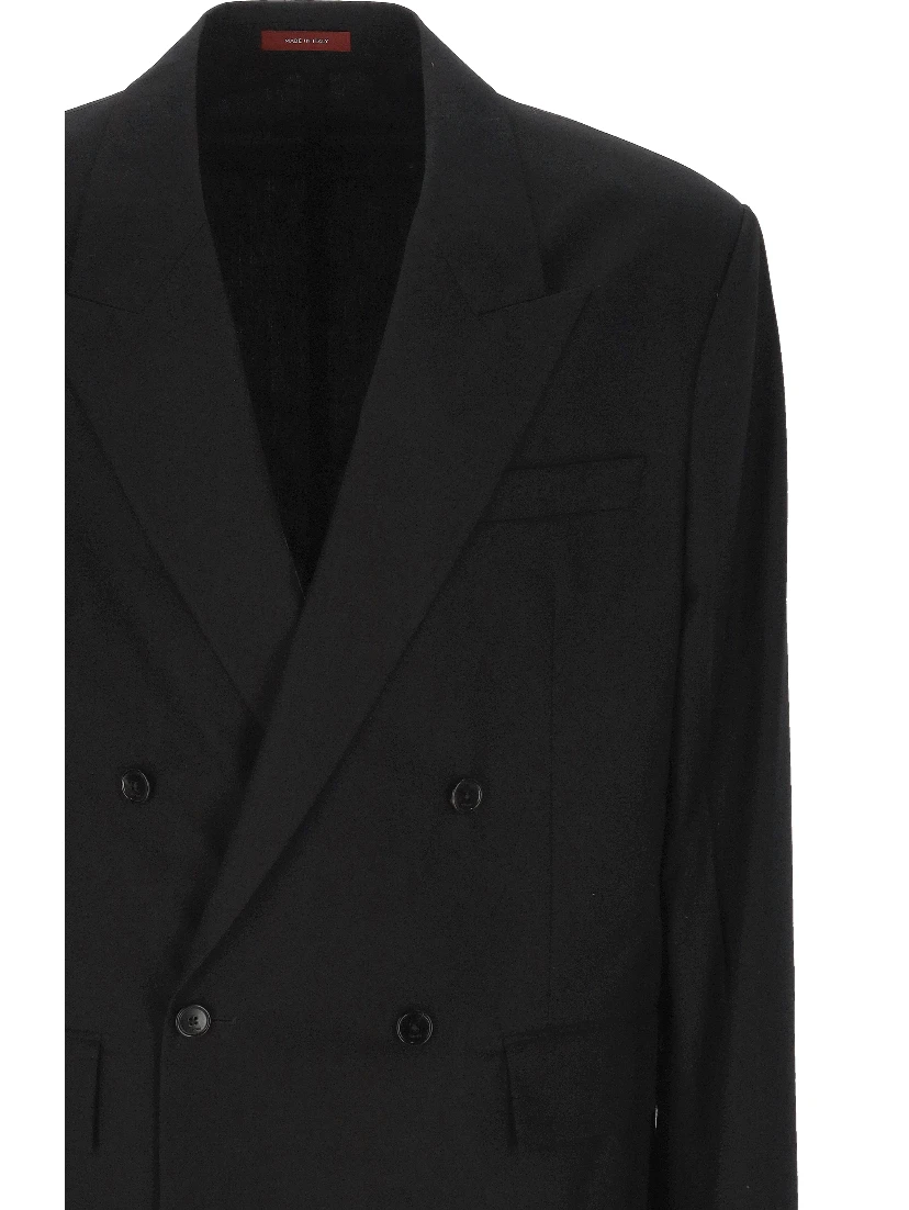 جاكيتات غوتشي سوداء