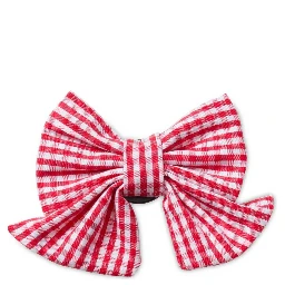 كروكس مزينة بالمجوهرات