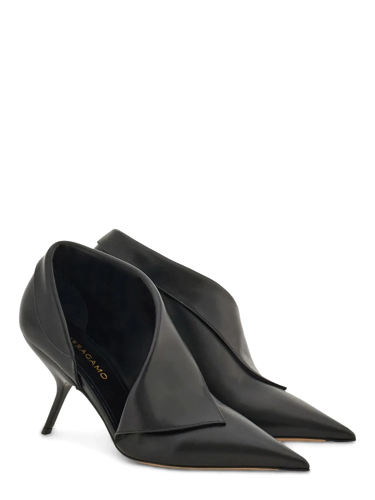 Ferragamo With Heel Black alternative