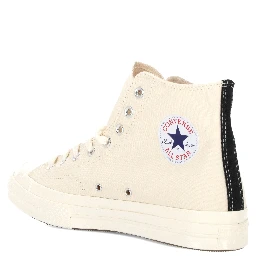 حذاء رياضي COMME DES GARCONS PLAY باللون الأبيض