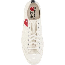 حذاء رياضي COMME DES GARCONS PLAY باللون الأبيض
