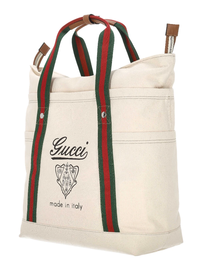 حقيبة قماشية كبيرة مطبوعة