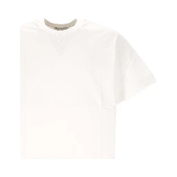 تيشيرتات وبولو جيفنشي بيضاء