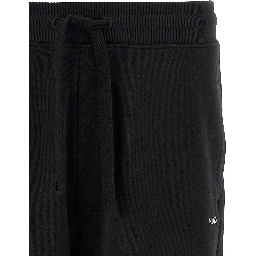 كنزات هوغو بوس سوداء