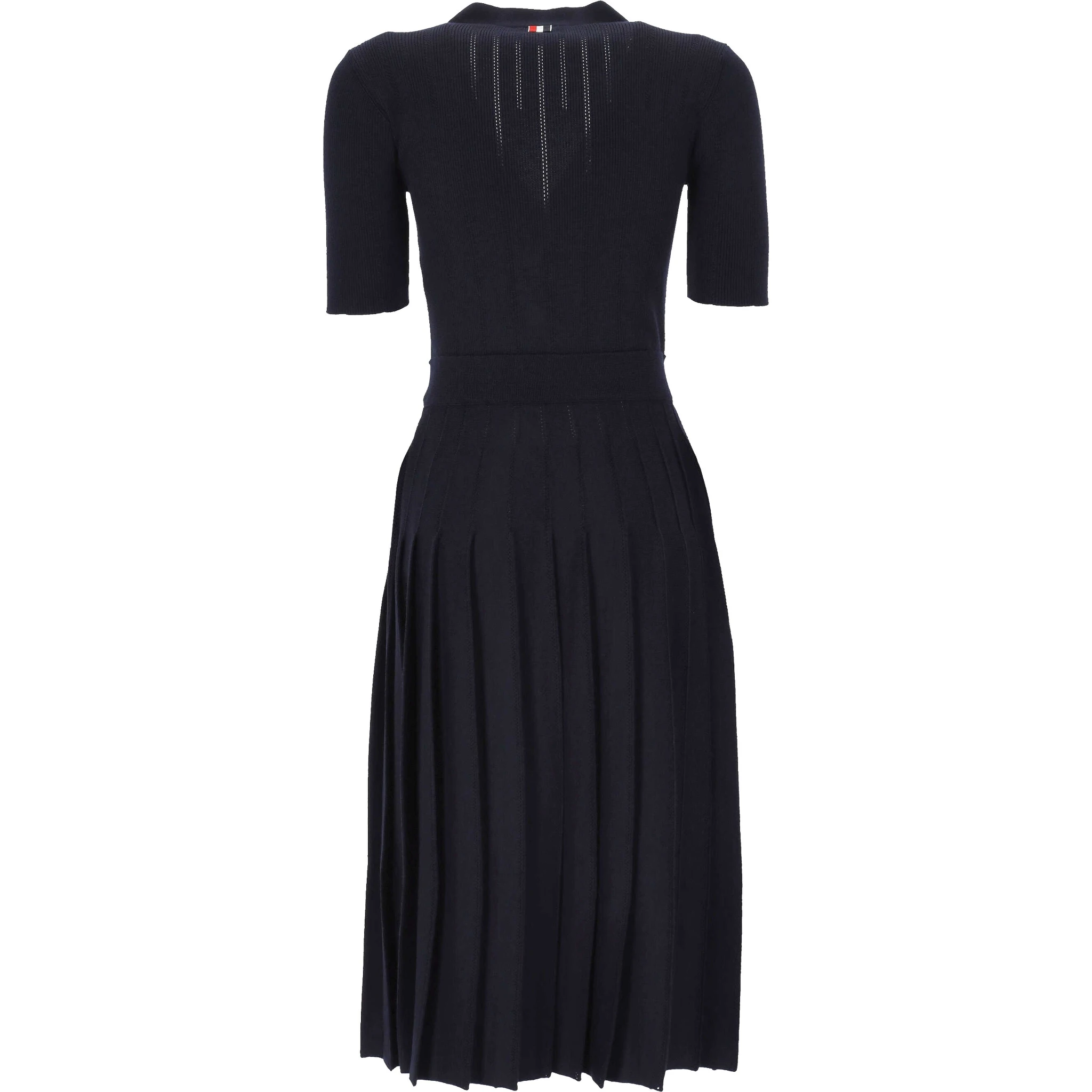 فساتين توم براون الزرقاء