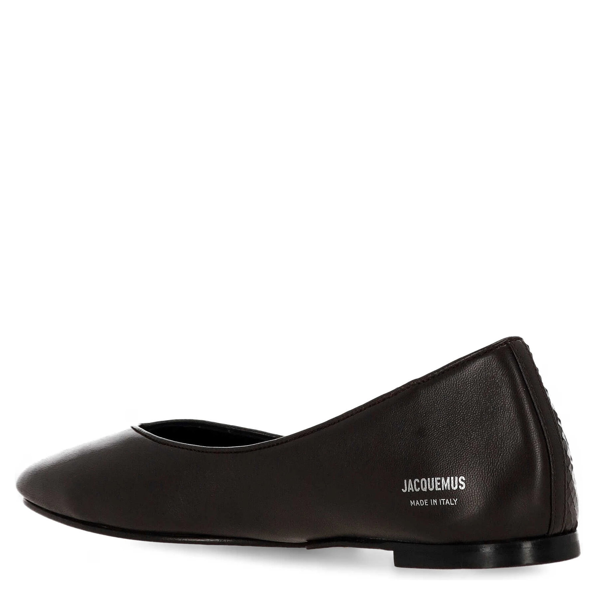 JACQUEMUS Flat shoes
