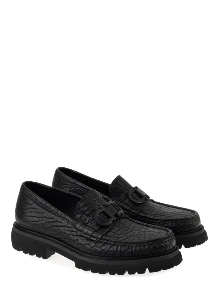 Ferragamo Flat shoes Black alternative