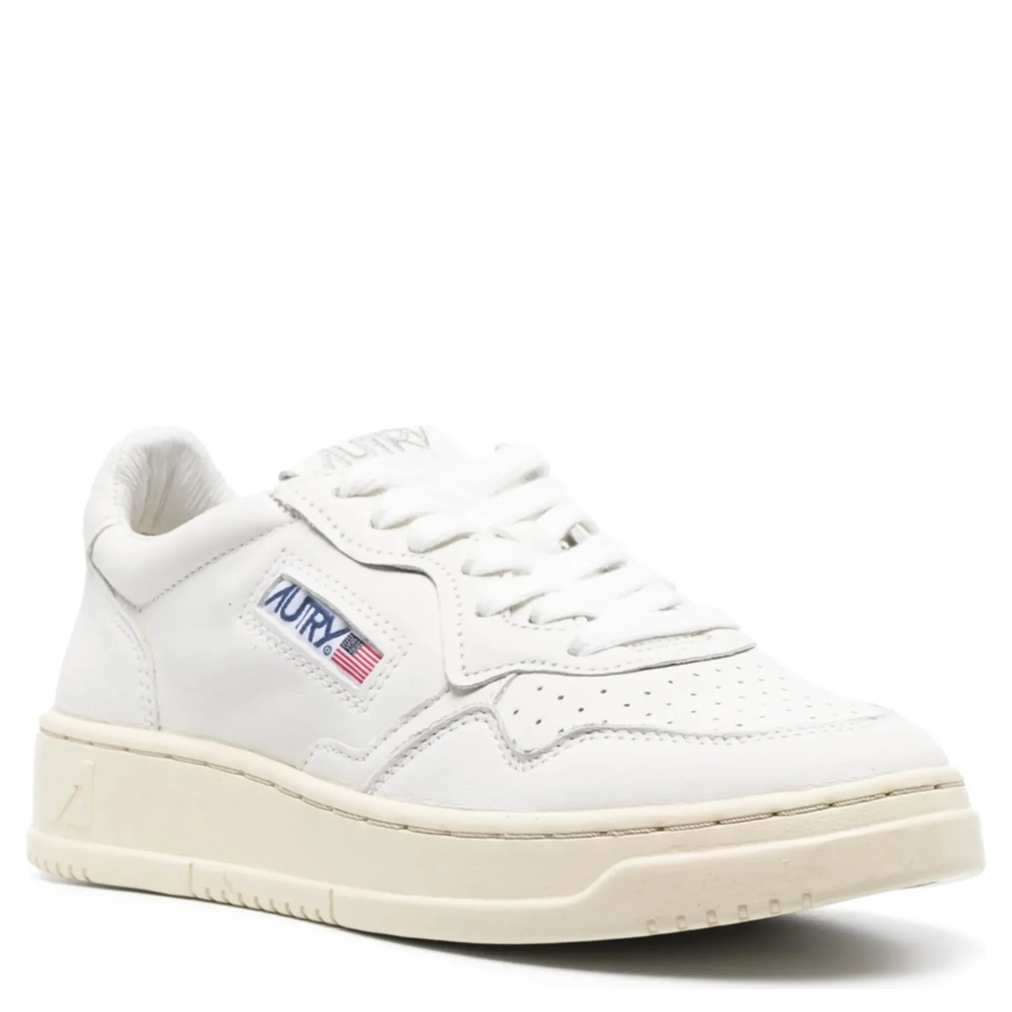 أحذية رياضية من أوتري