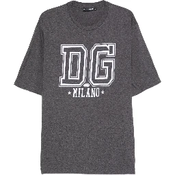 تيشيرتات وبولو من دولتشي آند غابانا