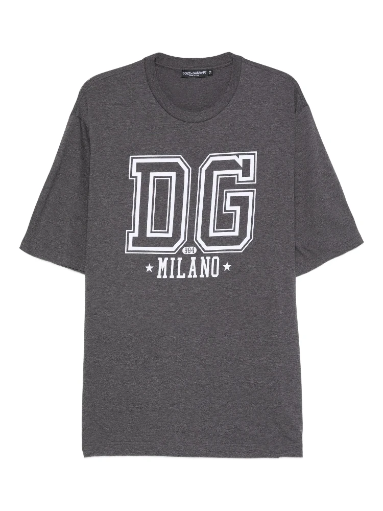 تيشيرتات وبولو من دولتشي آند غابانا