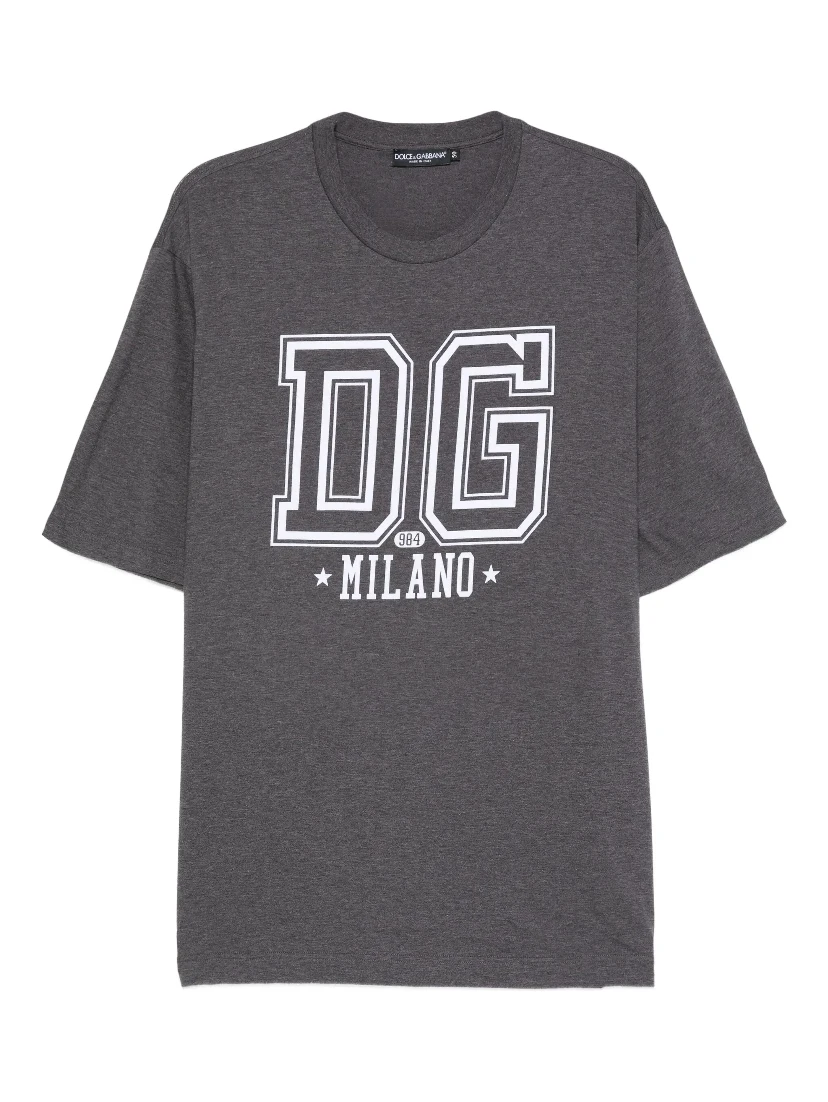 تيشيرتات وبولو من دولتشي آند غابانا