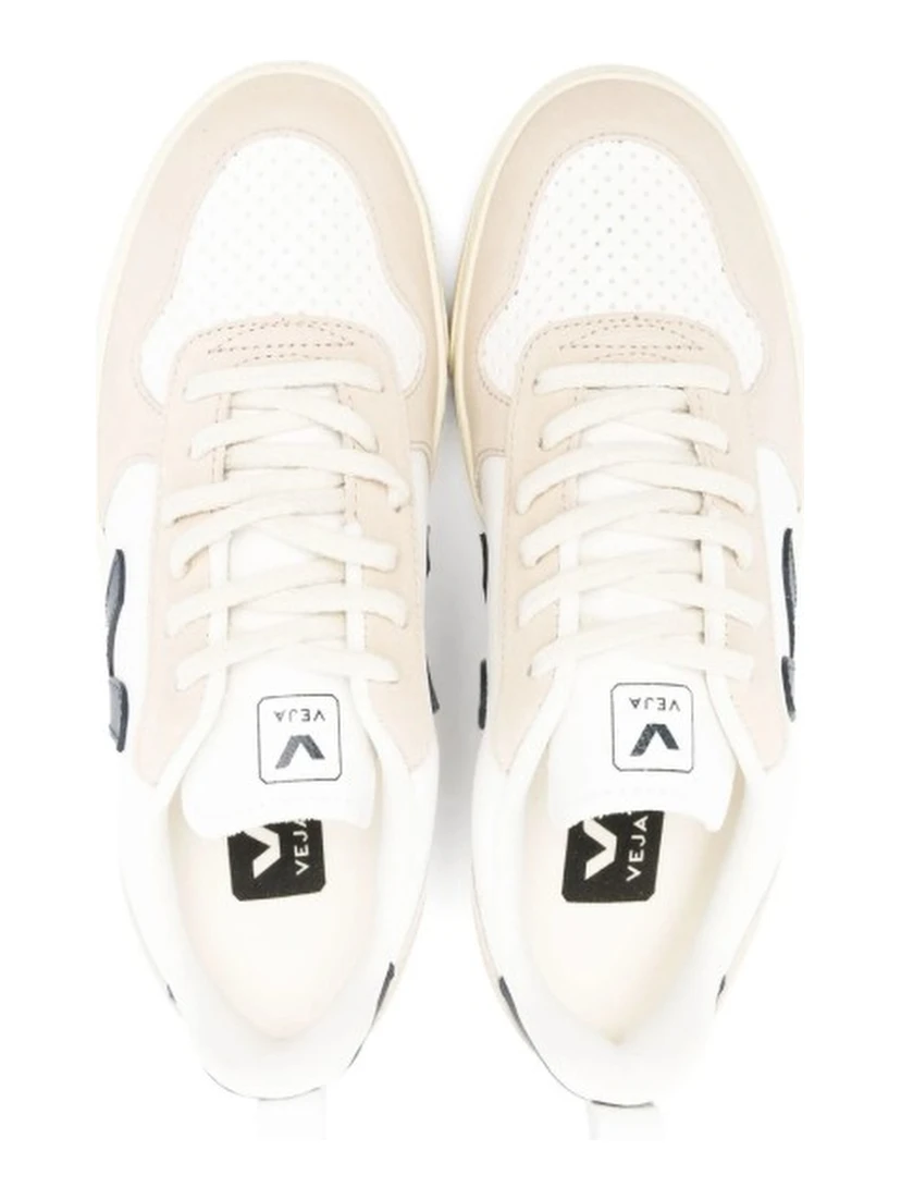 Veja Sneakers