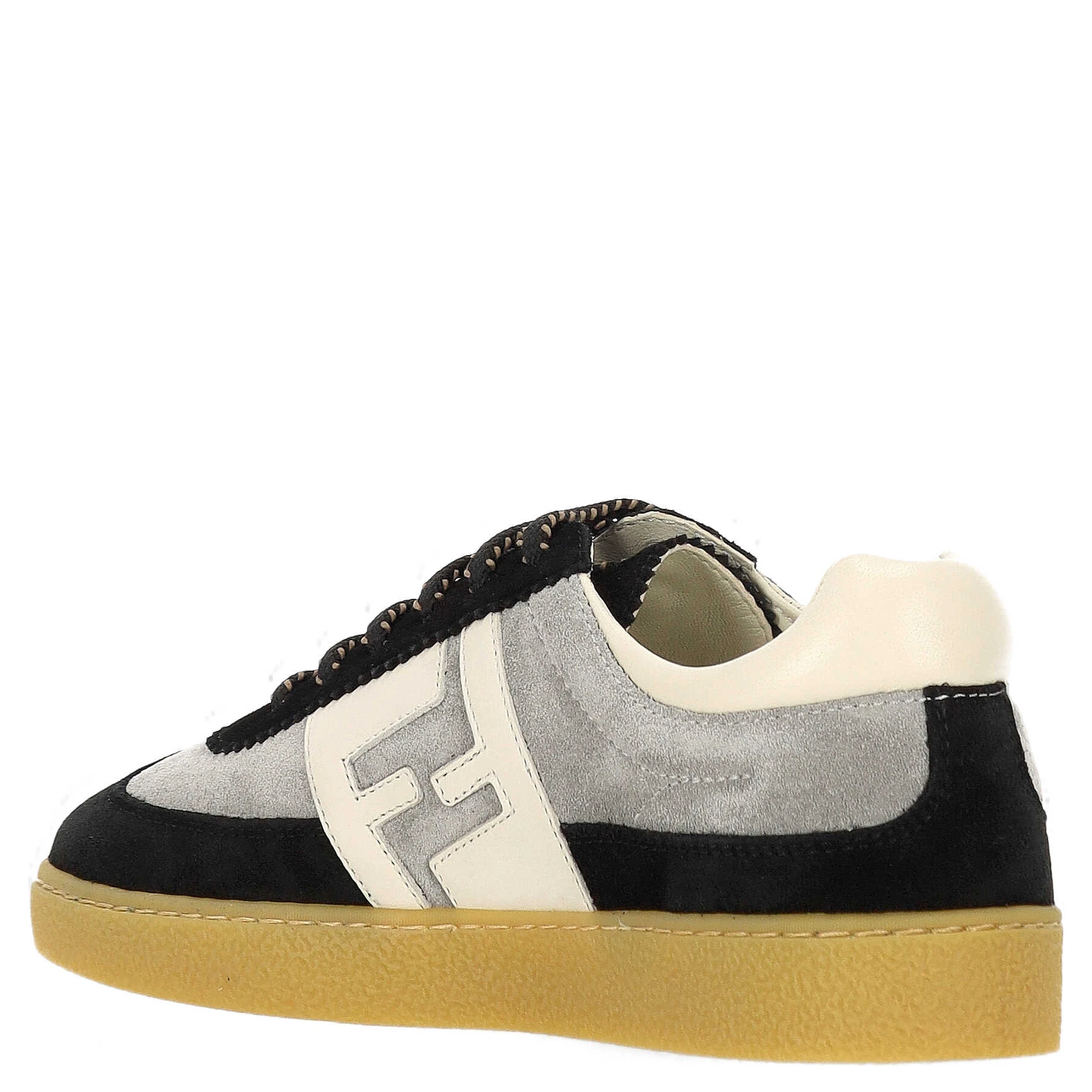 FENDI KIDS Sneakers