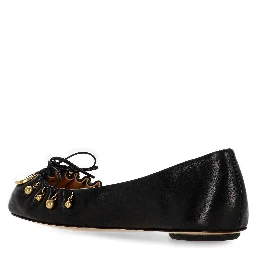 حذاء مسطح أسود من كلوي