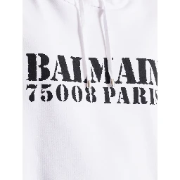 كنزات بالمان بيضاء