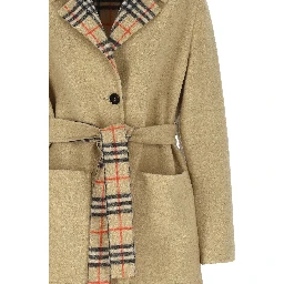 معاطف بربري