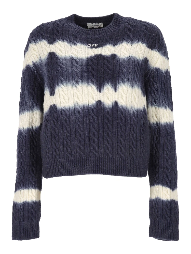 كنزات أوف وايت